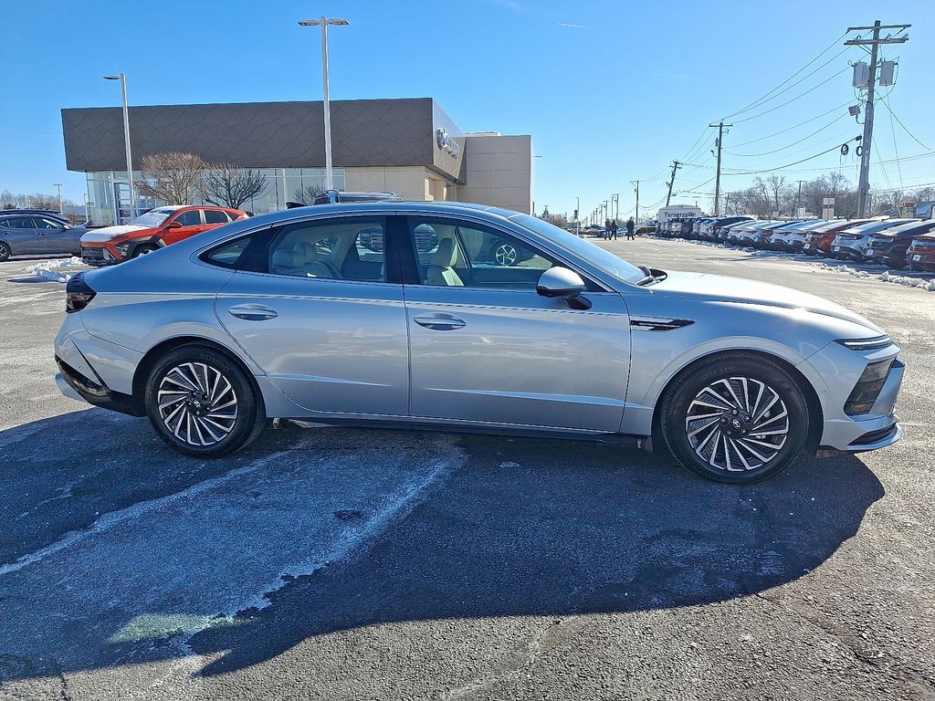 Thumbnail: 2025 Hyundai Sonata - 7