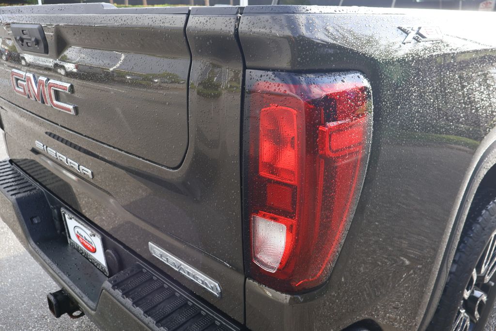 Thumbnail: 2023 GMC Sierra 1500 - 9