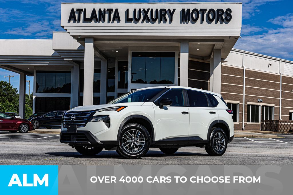 Used 2024 White Nissan S image 3
