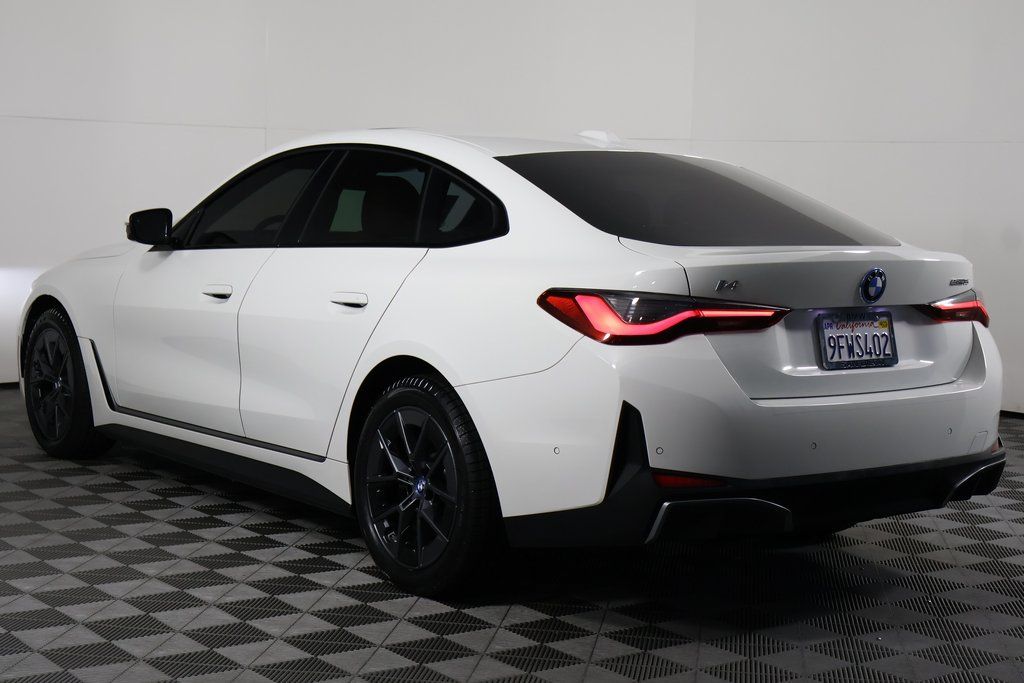 2023 BMW i4 eDrive35 6