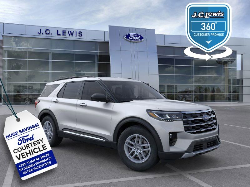 2025 Ford Explorer Active