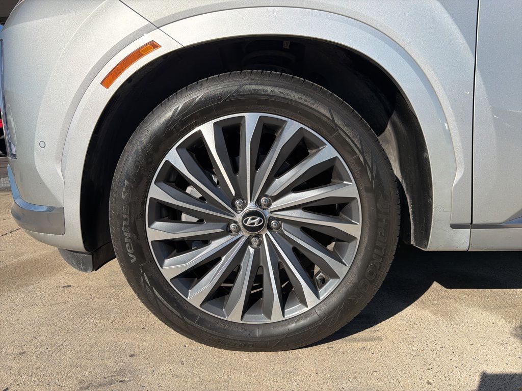 Thumbnail: 2024 Hyundai Palisade - 8