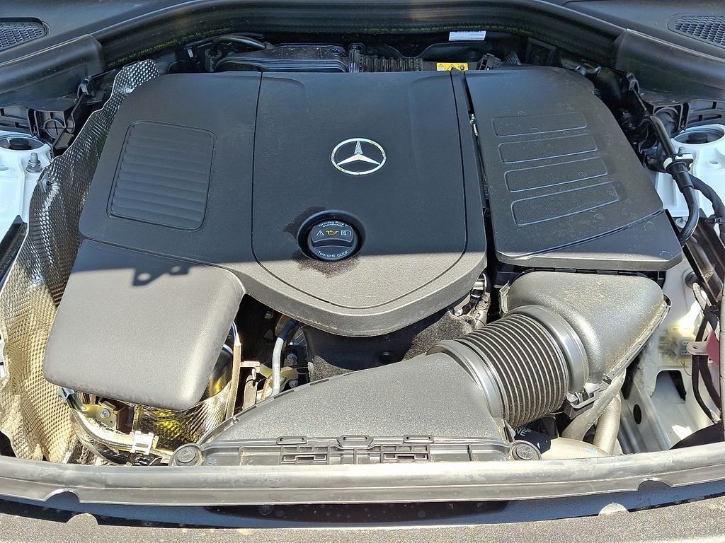 Thumbnail: 2026 Mercedes-Benz GLC - 28