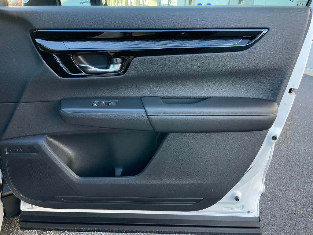2025 Honda CR-V EX-L 29