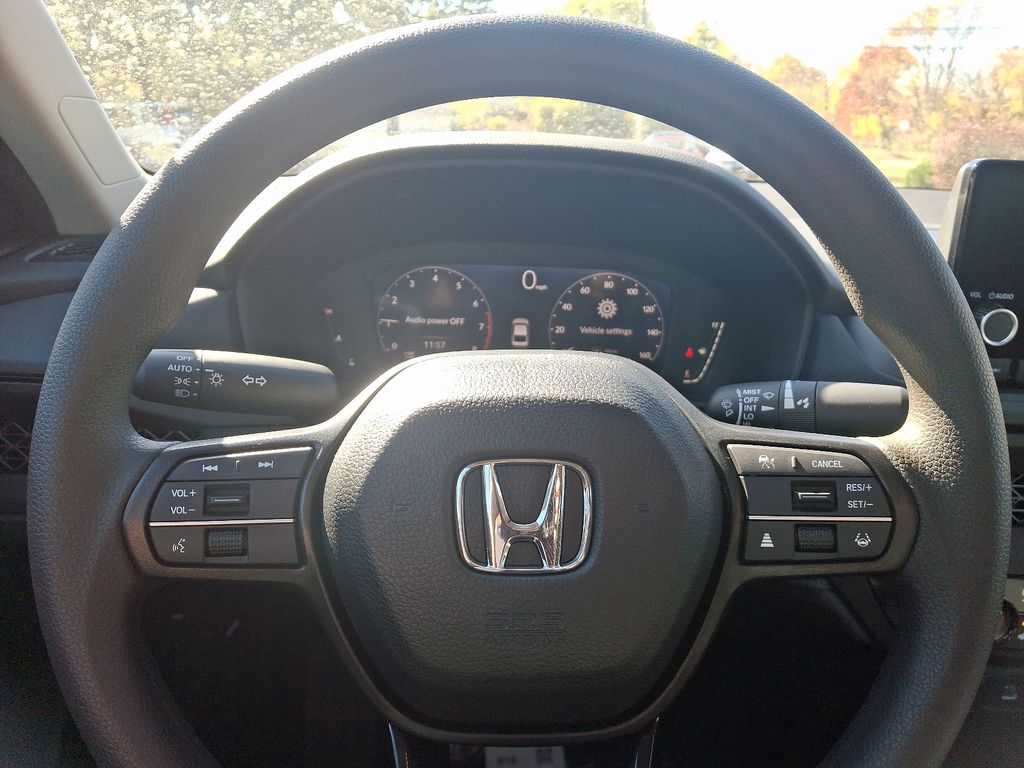 2025 Honda Accord LX 9