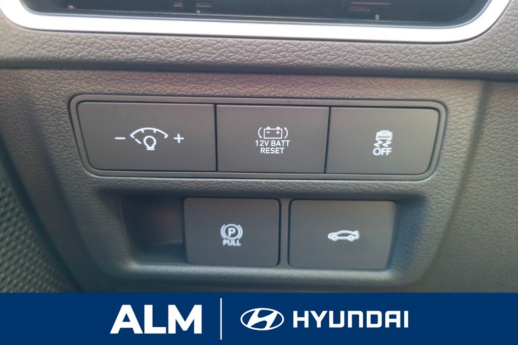 New 2025 Red Hyundai SEL image 30