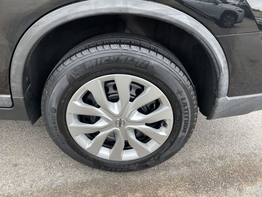 Used 2017 Nissan Rogue SUV