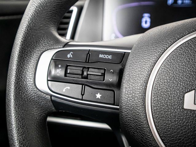 Used 2023 White Kia LX image 19