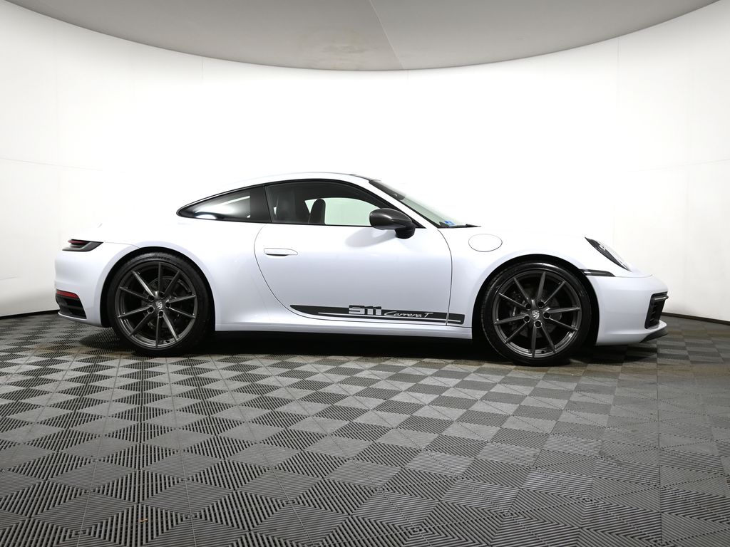 Thumbnail: 2024 Porsche 911 - 8