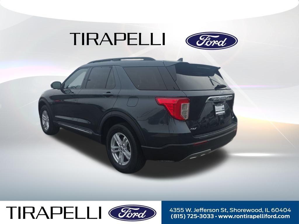 Certified Used 2024 Blue Ford XLT image 2