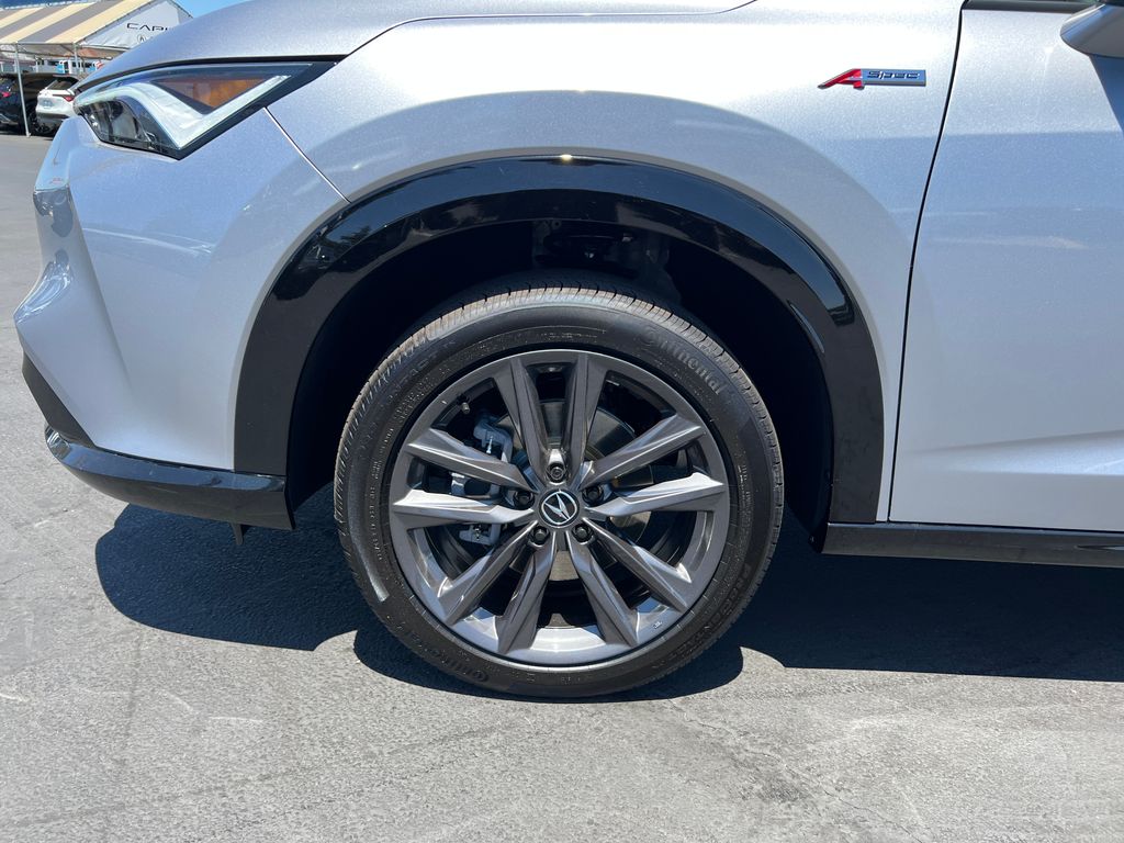 Thumbnail: 2025 Acura ADX - 5