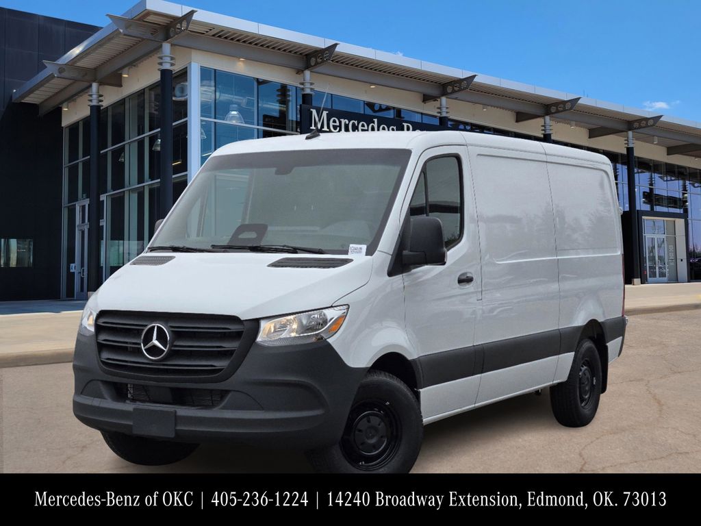 2025 Mercedes-Benz Sprinter 2500 Cargo 144 WB