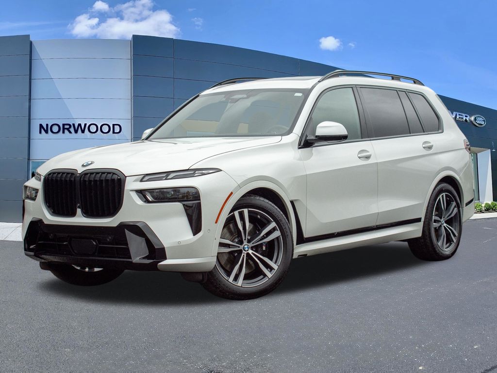 2023 BMW X7 xDrive40i AWD