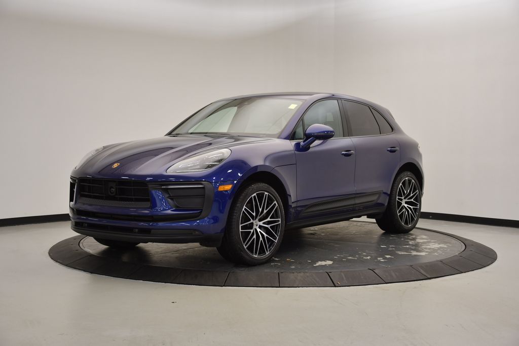 2022 Porsche Macan  -
                Fairfield, CT