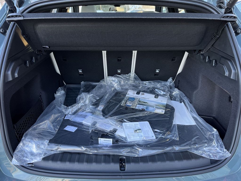 Thumbnail: 2026 BMW X1 - 23