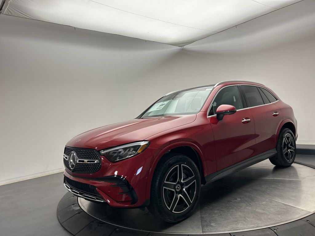 Thumbnail: 2026 Mercedes-Benz GLC - 3