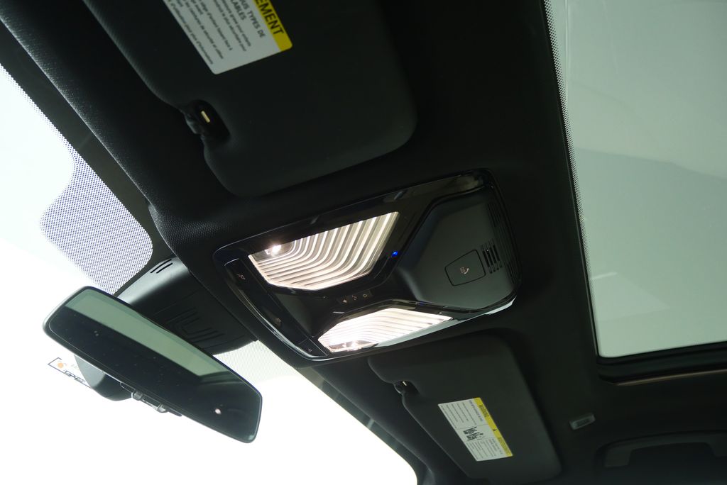 Thumbnail: 2021 BMW X5 - 22