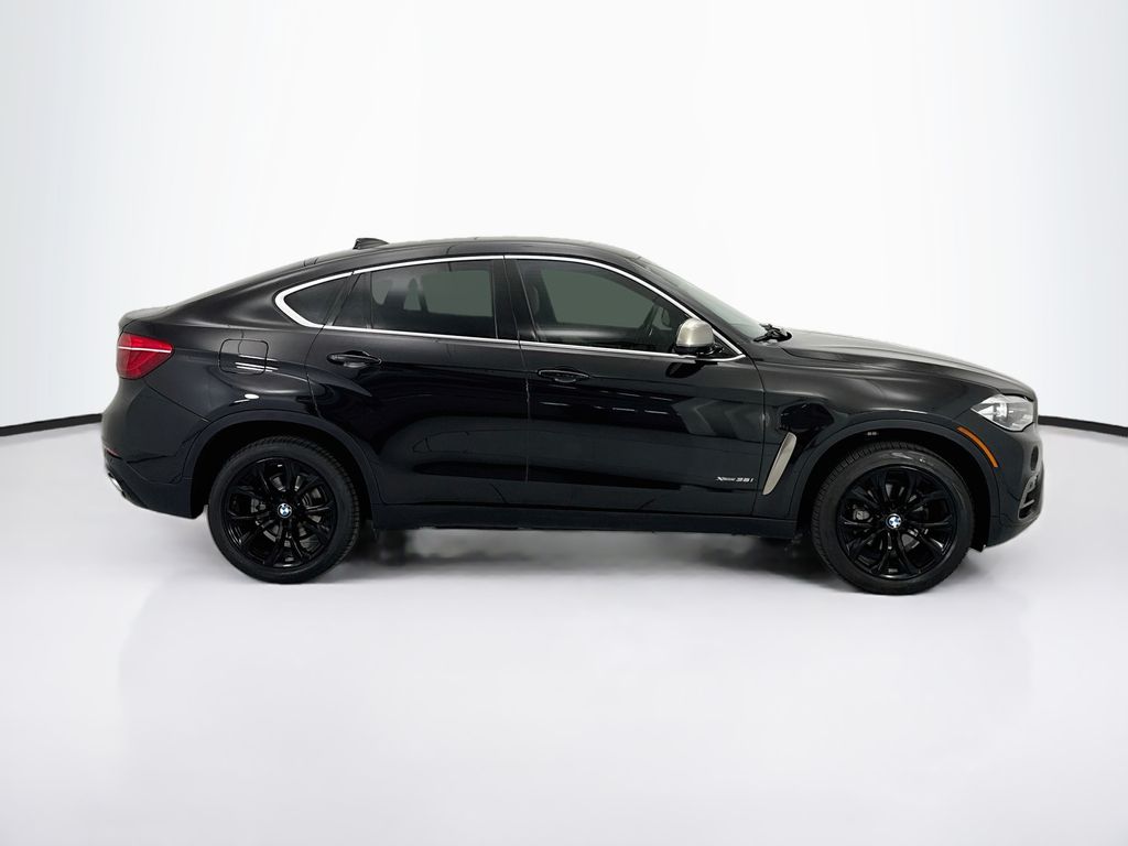 Thumbnail: 2018 BMW X6 - 4