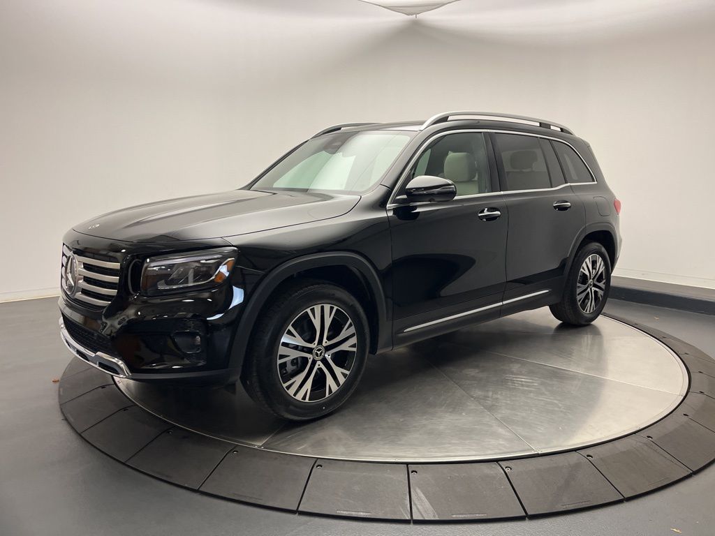 Thumbnail: 2025 Mercedes-Benz GLB - 3