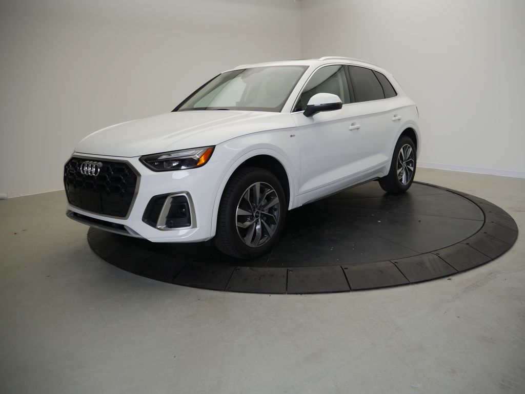 Glacier White Metallic 2022 Audi Q5 SUV / Crossover All-Wheel Drive 7-Speed Automatic