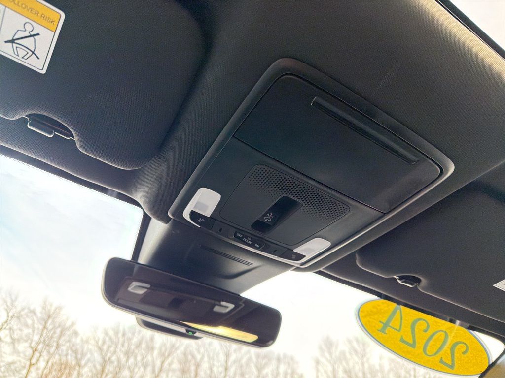 Thumbnail: 2024 Honda CR-V - 14