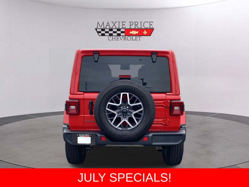 Used 2025 Jeep Wrangler SUV