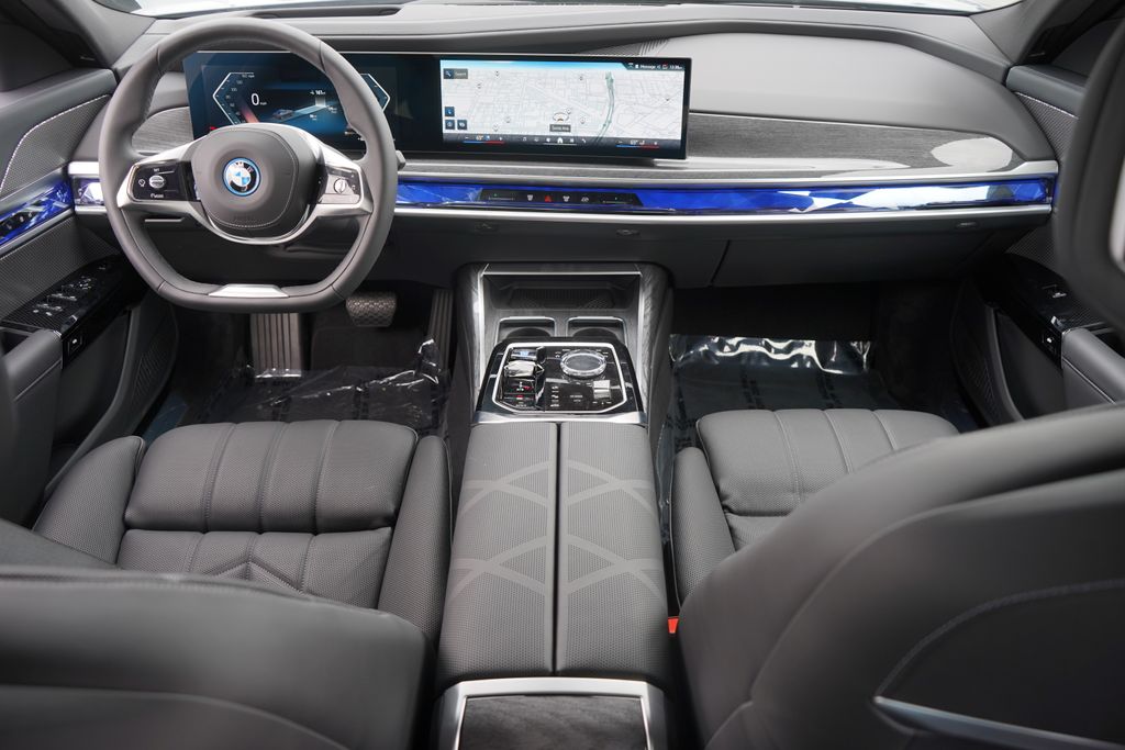 2024 BMW i7 eDrive50 14