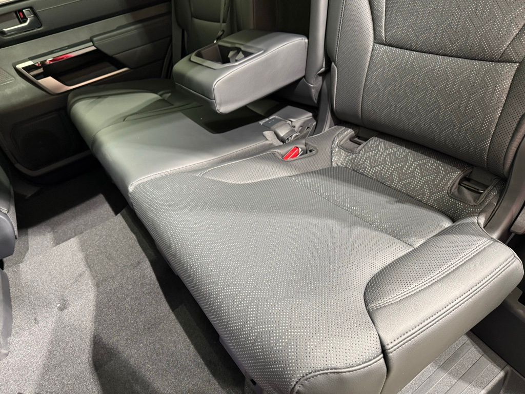 2025 Toyota Sequoia Limited 21