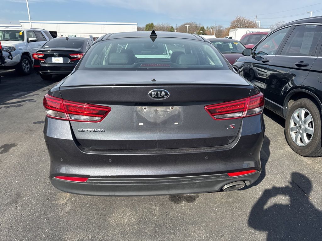 2018 Kia Optima S 3