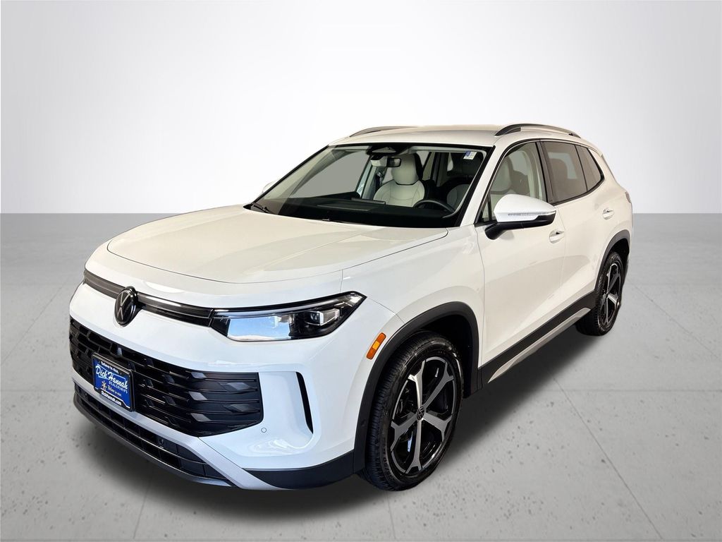 2025 Volkswagen Tiguan 2.0T SE