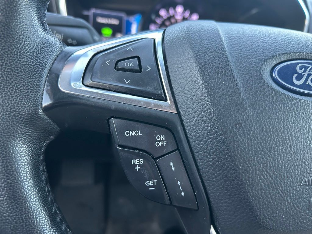 Thumbnail: 2020 Ford Fusion - 21