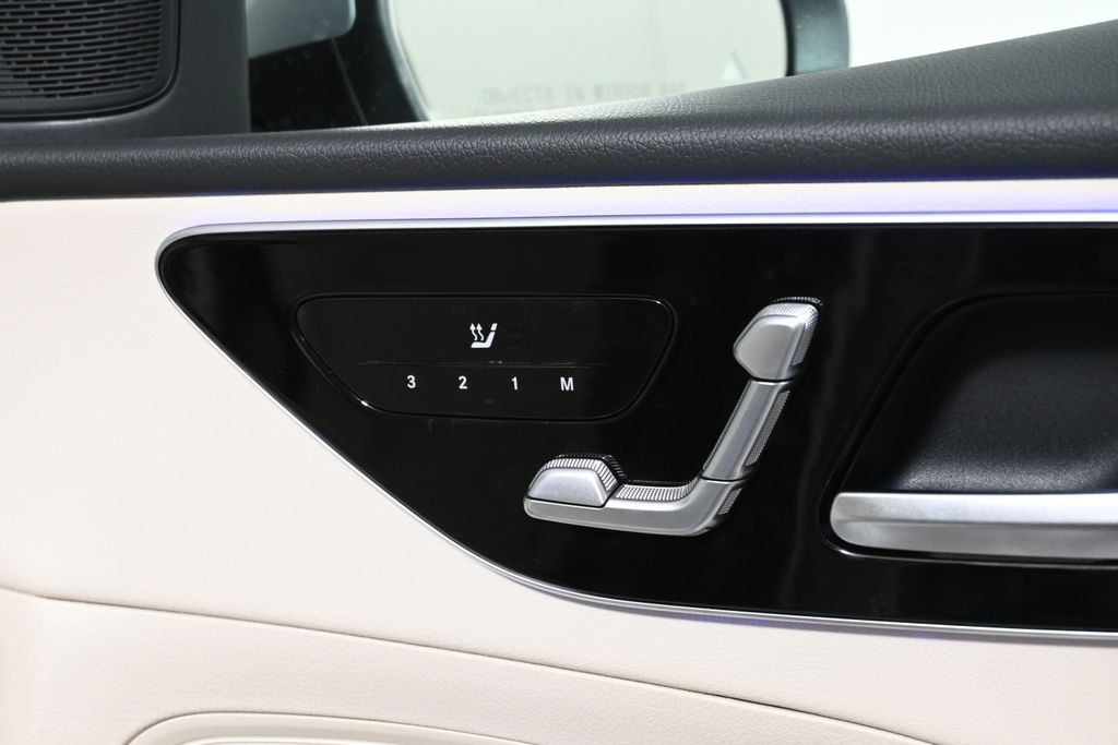 Thumbnail: 2025 Mercedes-Benz C-Class - 25