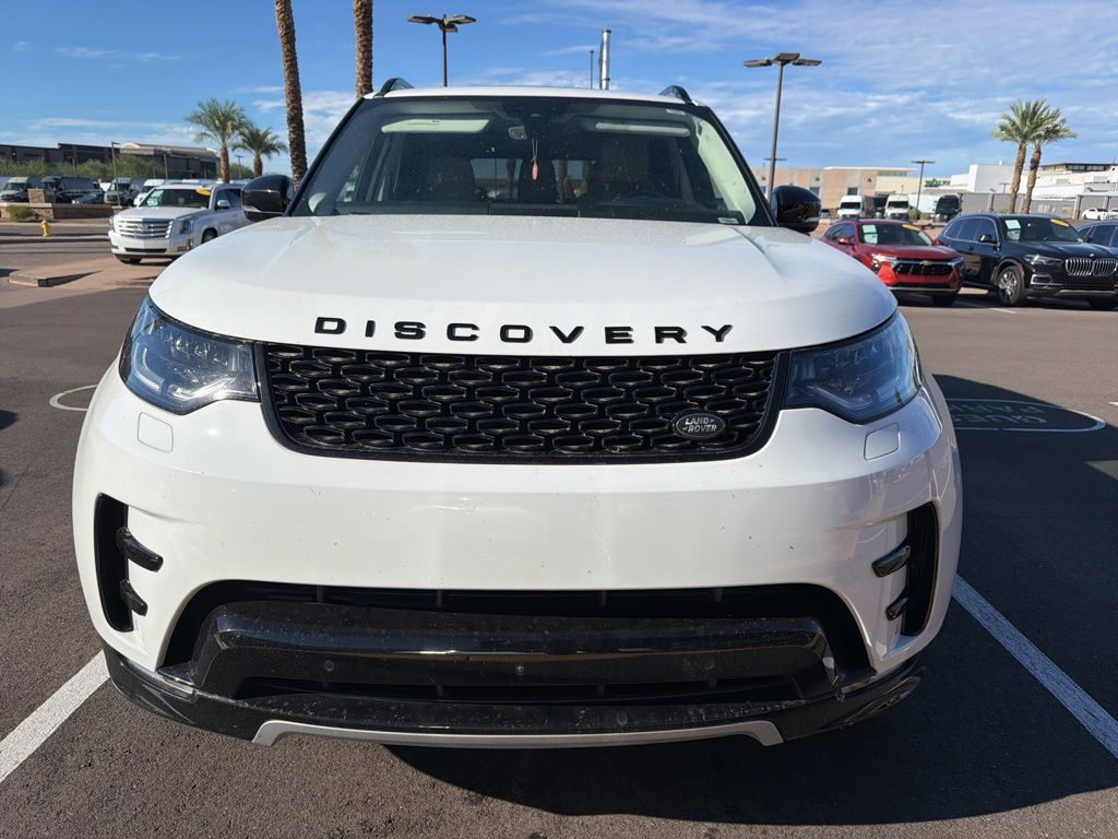 Thumbnail: 2020 Land Rover Discovery - 2