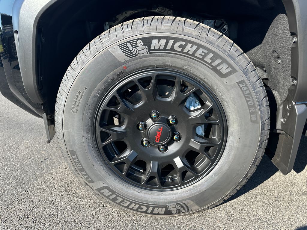 2025 Toyota 4Runner i-FORCE MAX Hybrid TRD Off-Road Premium