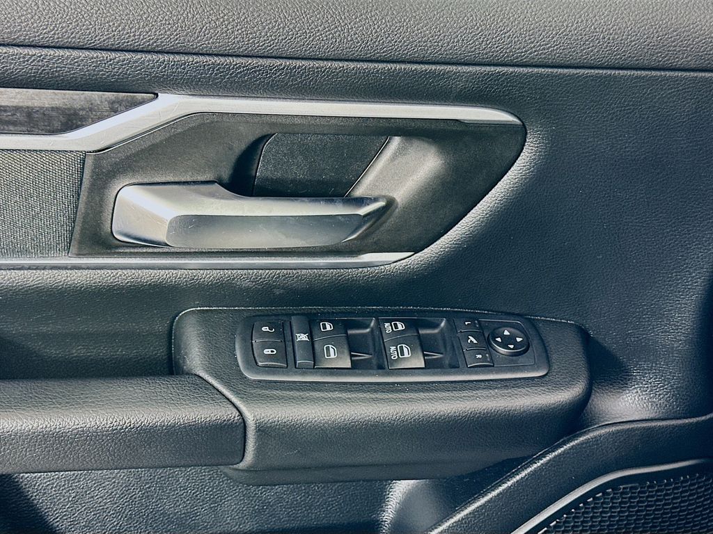 Thumbnail: 2021 RAM 1500 - 17