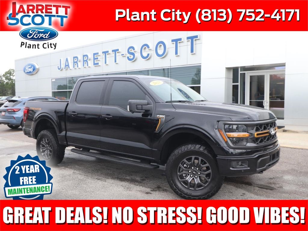 Agate Black Metallic 2025 Ford F-150 Pickup Truck Four-Wheel Drive Automatic