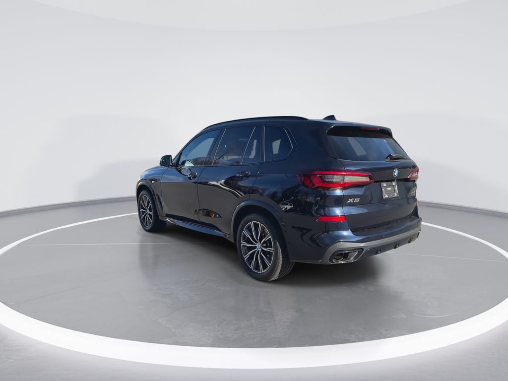 Thumbnail: 2022 BMW X5 - 6