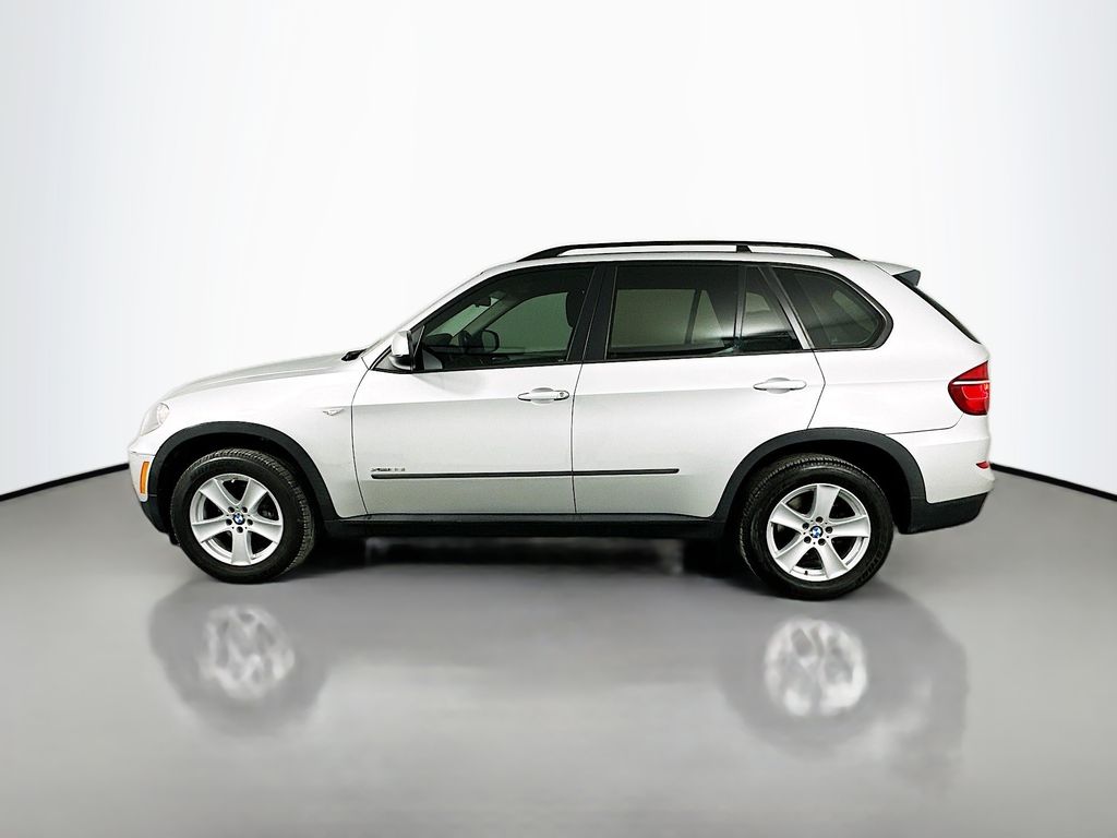 Thumbnail: 2013 BMW X5 - 8