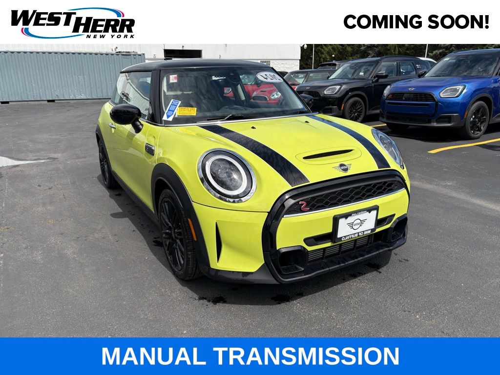 2024 MINI Hardtop Cooper S's photo