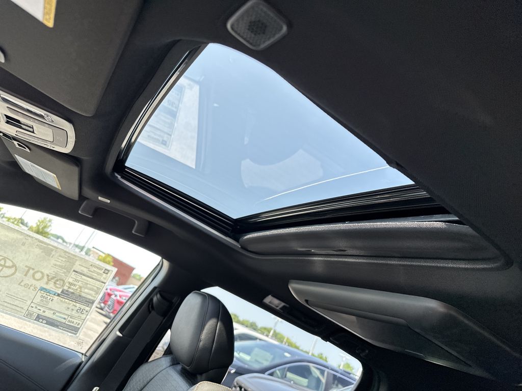 New 2026 Toyota Sienna Van