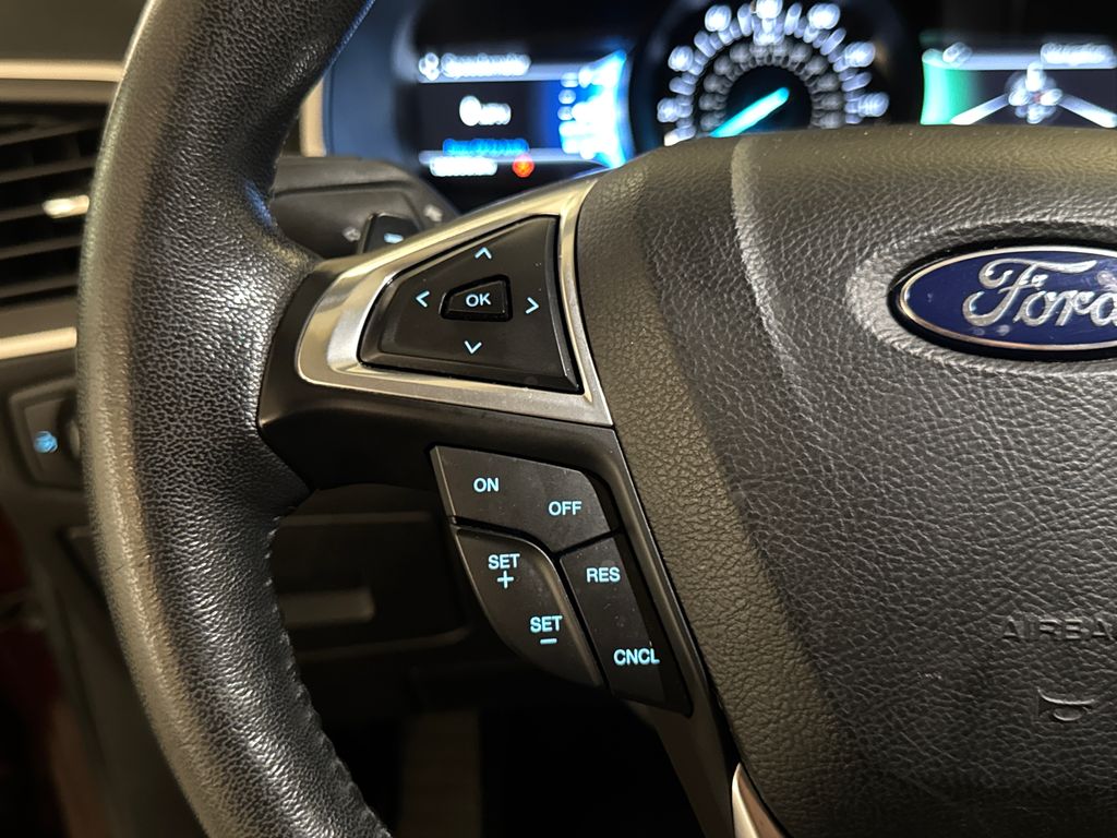 Used 2016 Brown Ford SEL image 19