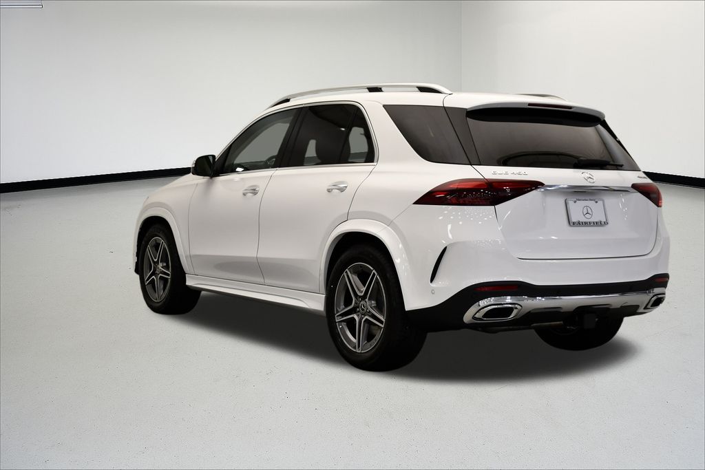 Thumbnail: 2026 Mercedes-Benz GLE - 3