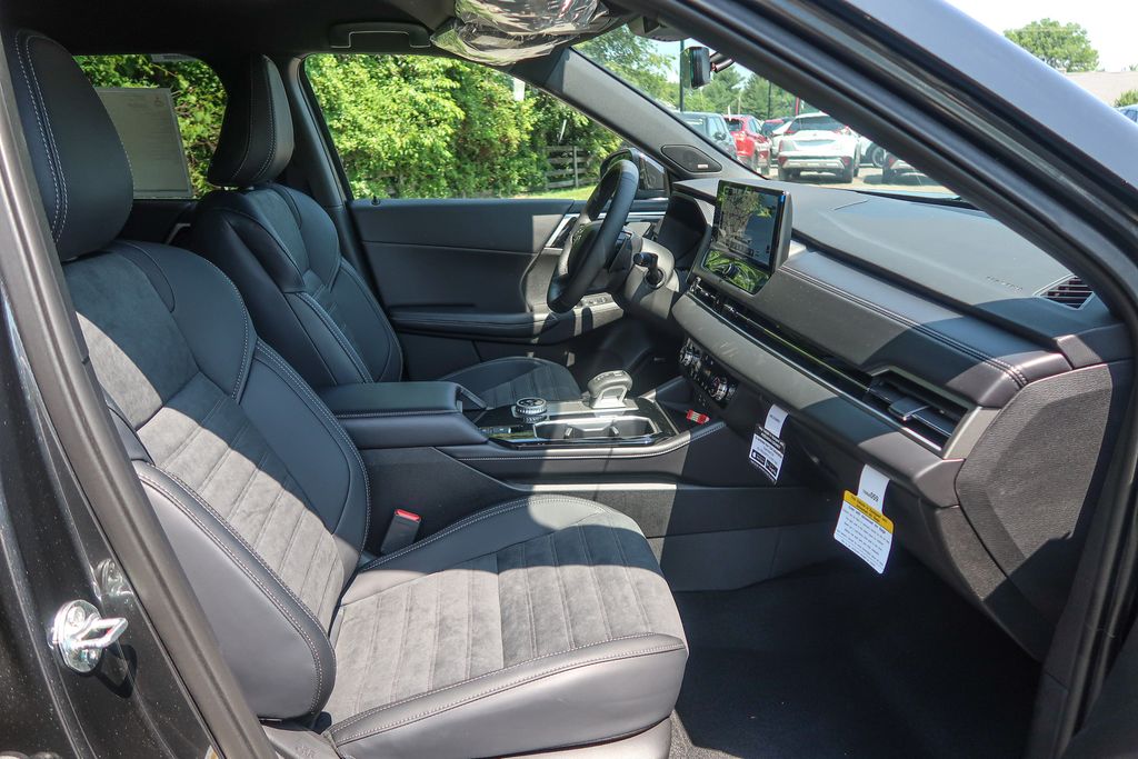 2026 Mitsubishi Outlander LE 2.5 S-AWC
