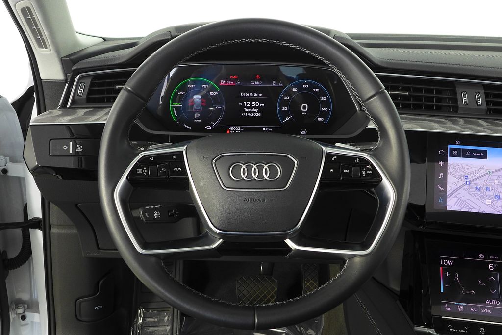 Thumbnail: 2024 Audi Q8 e-tron - 27