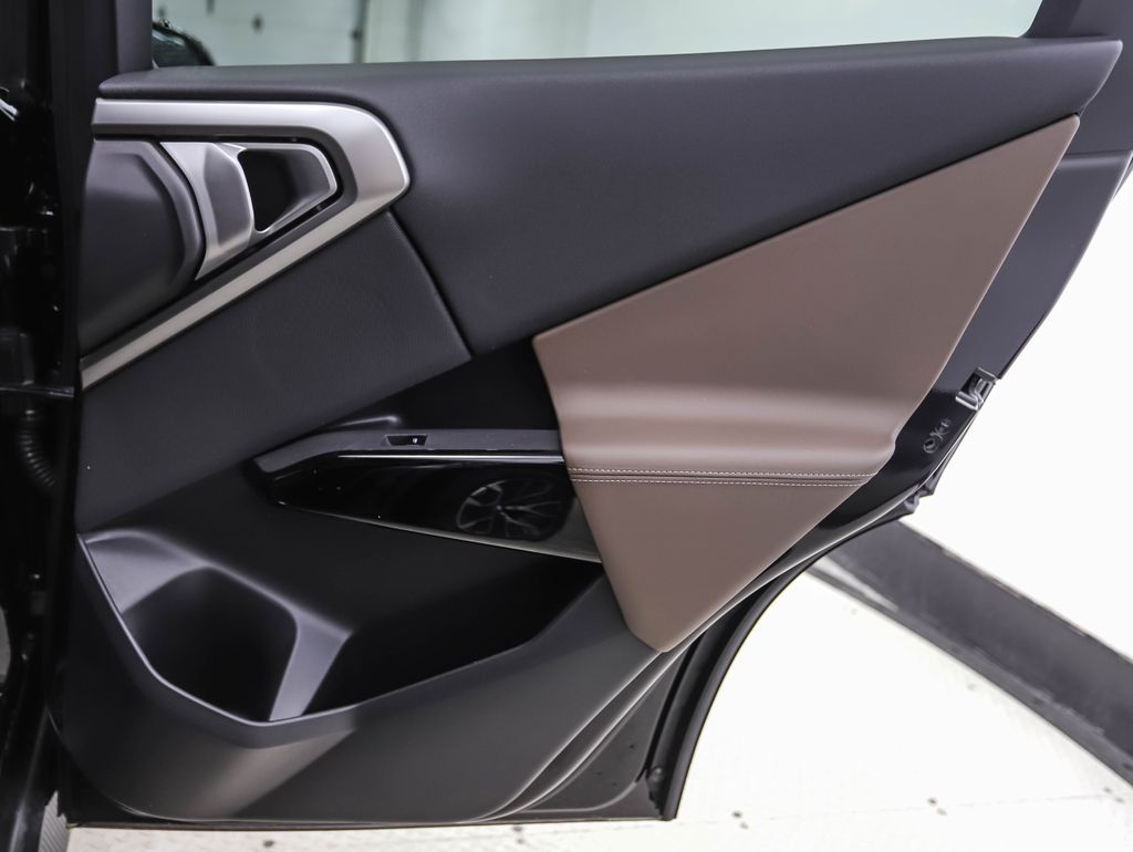 Thumbnail: 2026 BMW X3 - 25