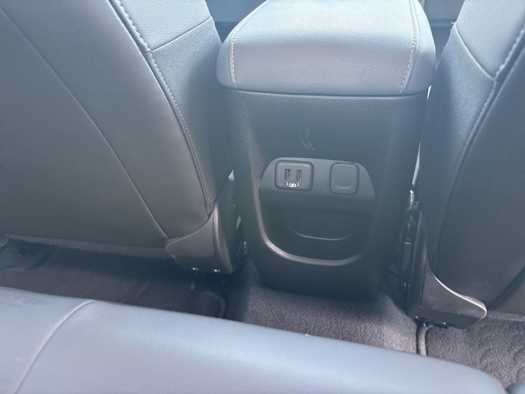 2021 Chevrolet Colorado Z71 photo 13