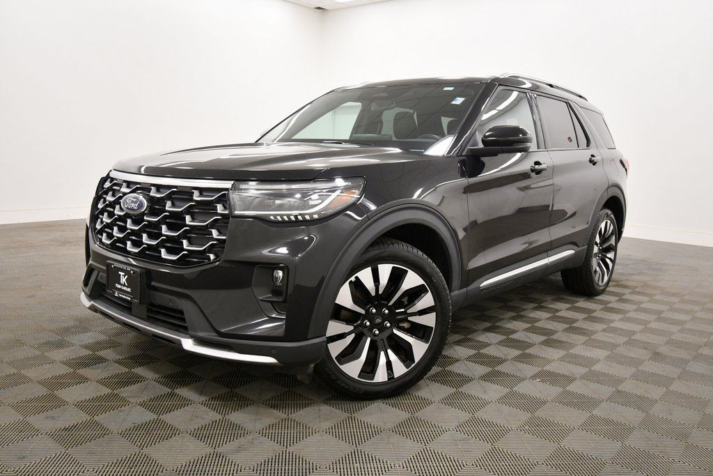 Used 2025 Ford Explorer SUV