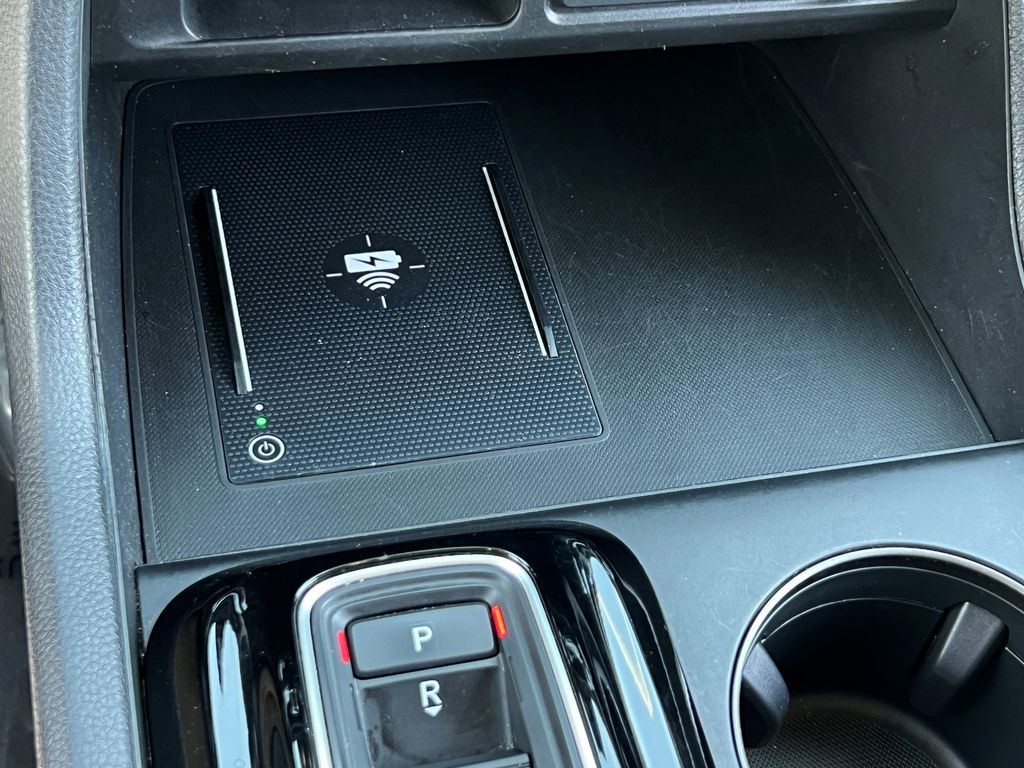 2023 Honda Pilot AWD EX-L 8 Passenger