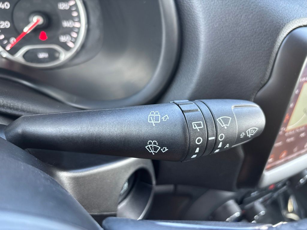 Used 2022 Jeep Renegade SUV