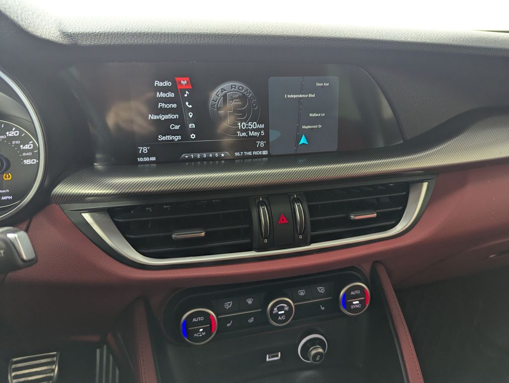 2018 Alfa Rosso Alfa Romeo Stelvio Base AWD SUV